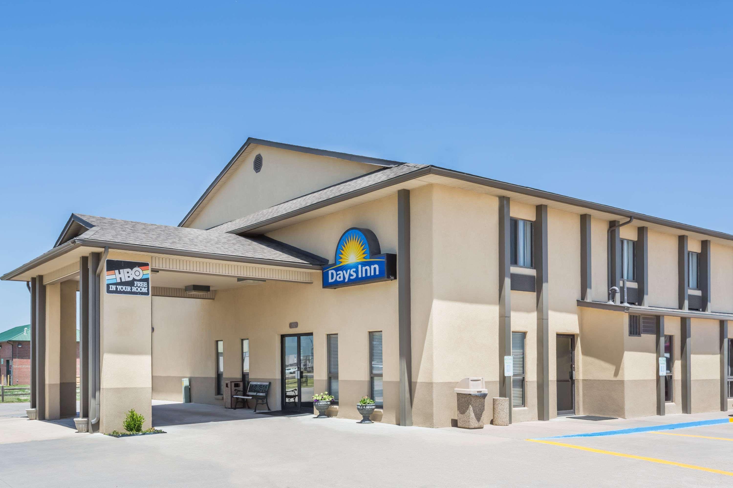 Days Inn By Wyndham Колбі Екстер'єр фото